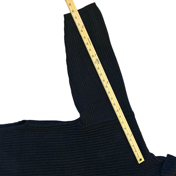 Urban Outfitters Black Turtleneck Sweater Large - Picture 6 of 10